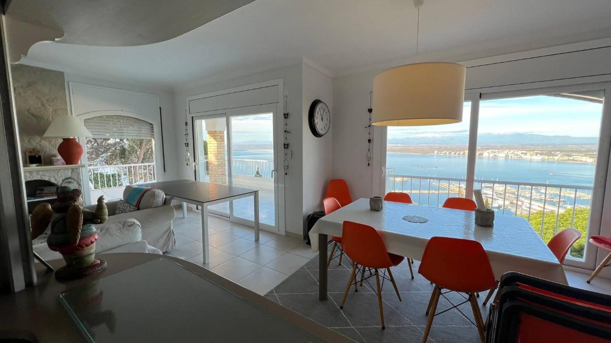 Apartamento Casa Linda Con Vistas Espectaculares 로지즈 외부 사진